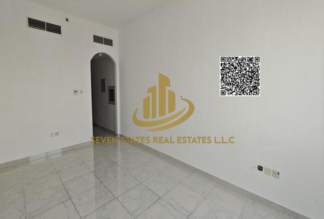76163387 - Property Image 3