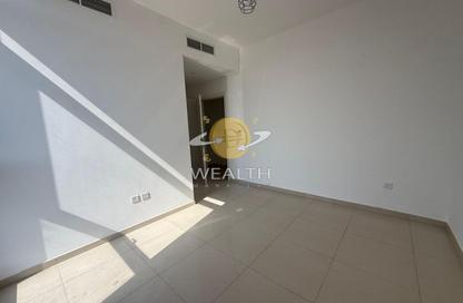 Townhouse - 2 Bedrooms - 3 Bathrooms for rent in Nasma Residence - Al Tai - Sharjah