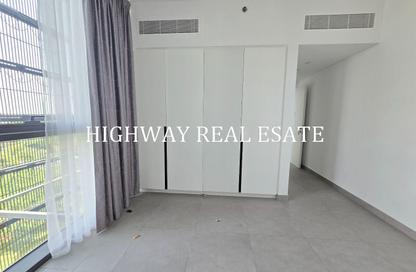 Apartment - 2 Bedrooms - 3 Bathrooms for rent in The Gate - Aljada - Sharjah