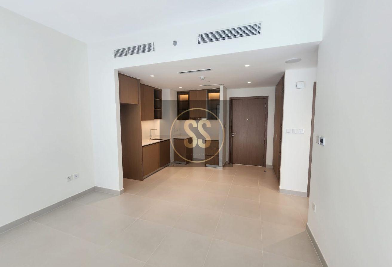 High Floor | Vacant | Community View Vida photo 3