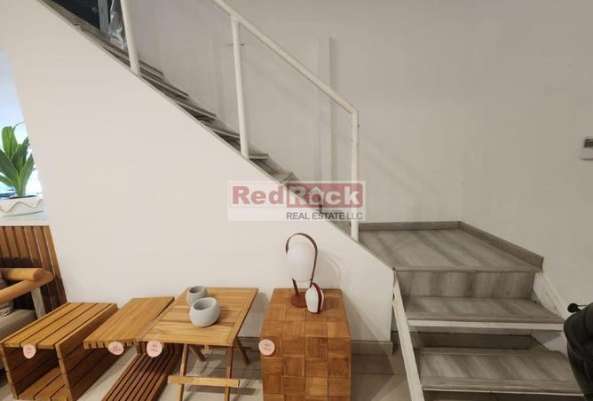 103707202 - Property Image 2