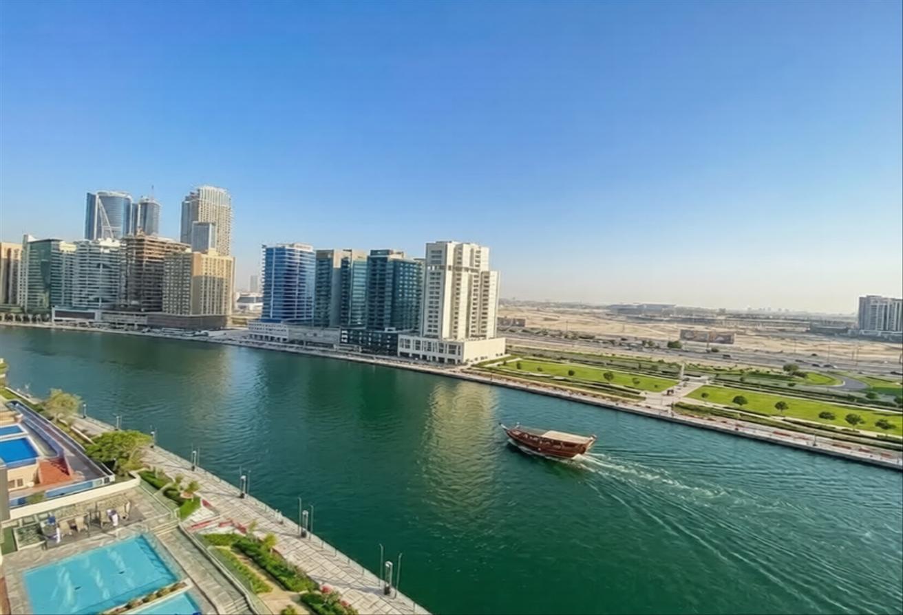 Furnished Apartment | Canal Views | Open Layout photo 21