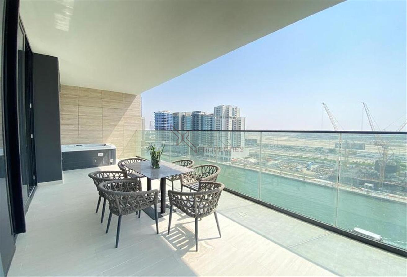 Furnished Apartment | Canal Views | Open Layout photo 15
