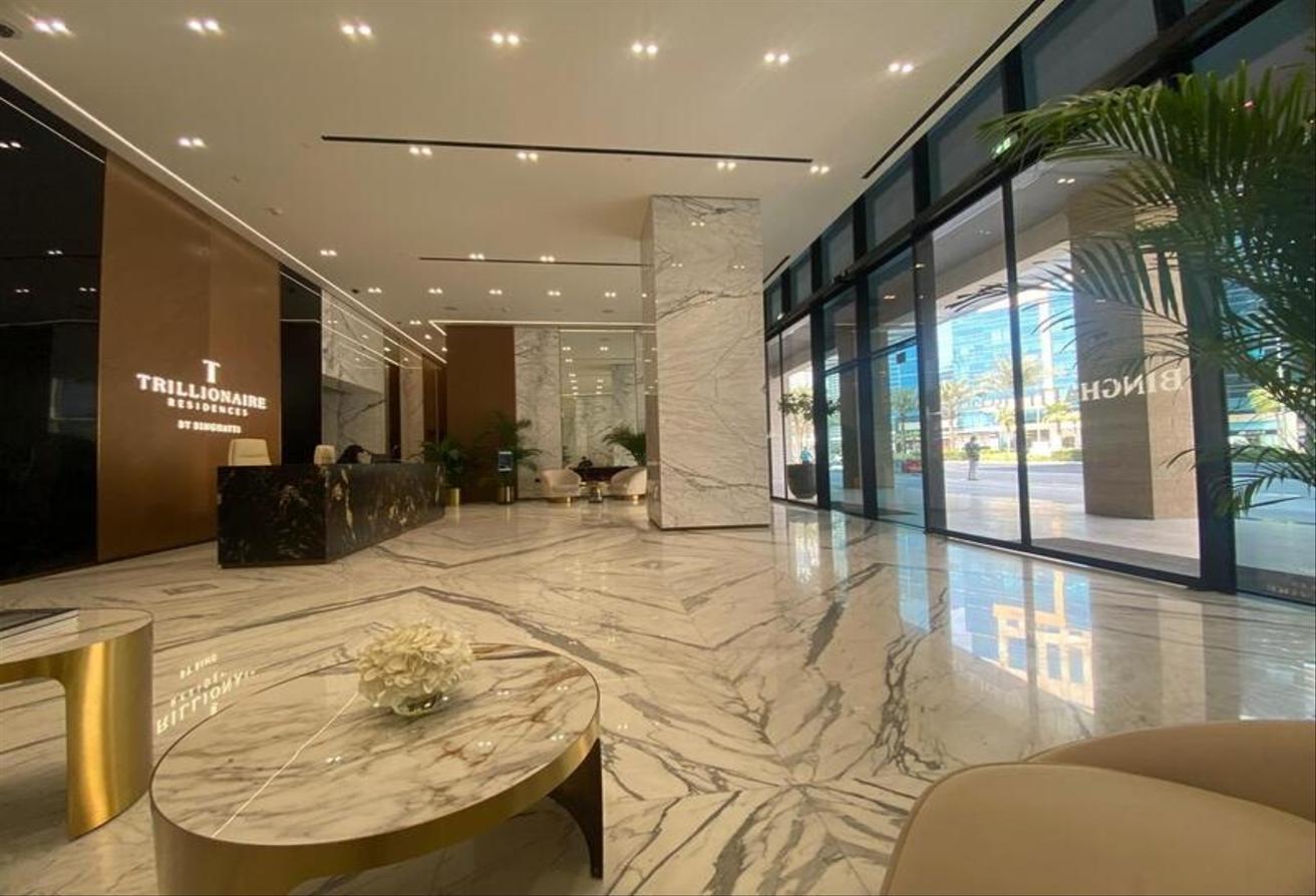 Furnished Apartment | Canal Views | Open Layout photo 20