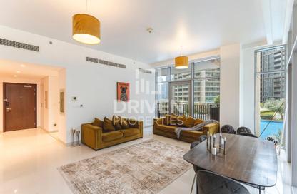 Apartment - 2 Bedrooms - 3 Bathrooms for rent in Boulevard Crescent Tower 2 - BLVD Crescent - Downtown Dubai - Dubai