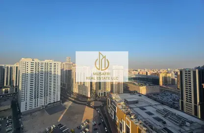 Apartment - 2 Bedrooms - 2 Bathrooms for rent in Al Hafeet Tower 7 - Al Nahda - Sharjah