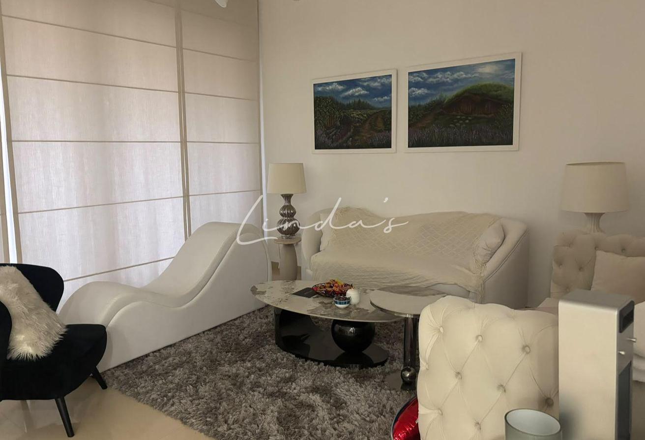 Ready To Move 4 bed | Fully furnished | Luxury photo 5