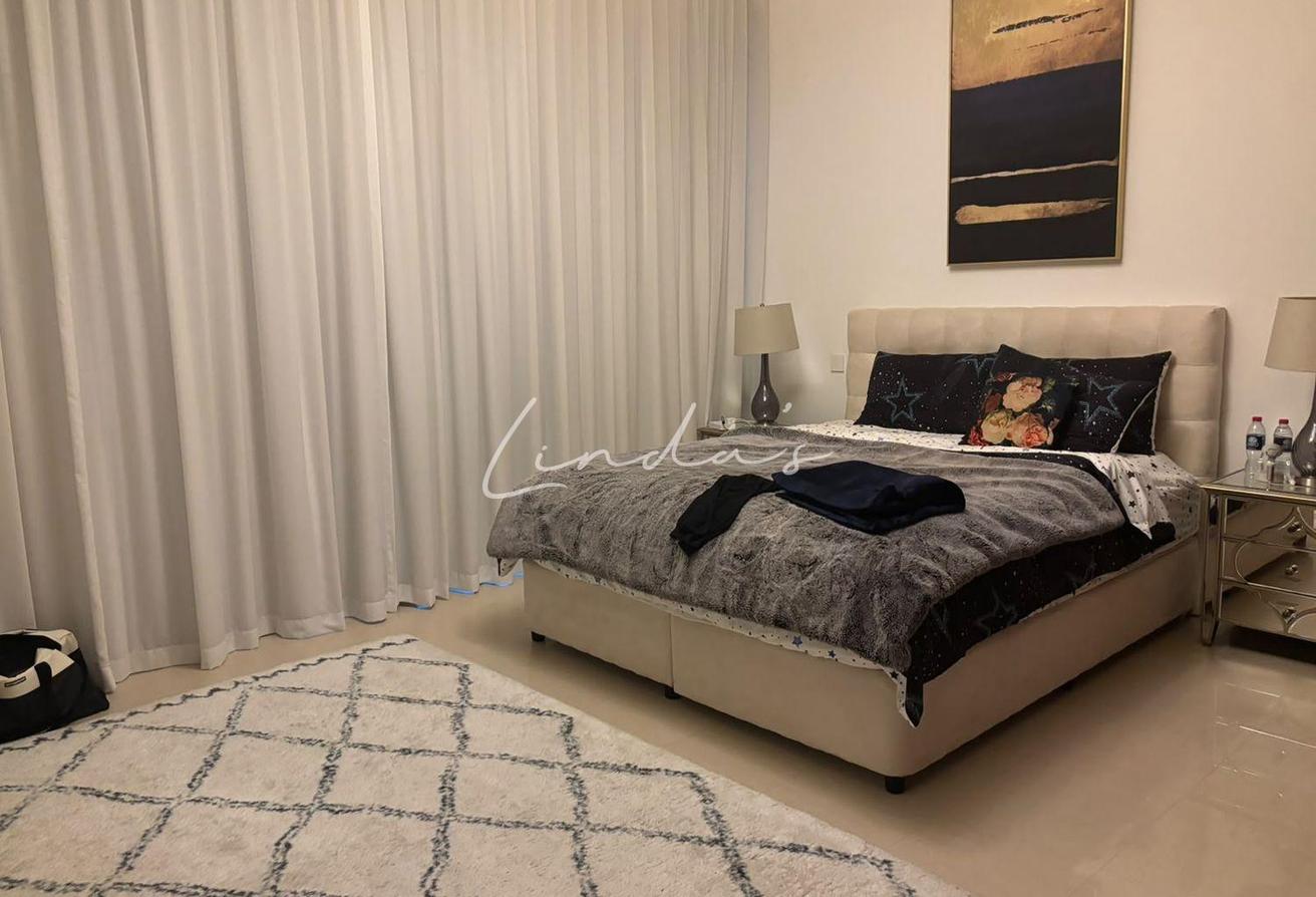 Ready To Move 4 bed | Fully furnished | Luxury photo 14