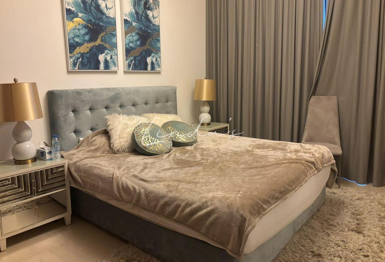 Ready To Move 4 bed | Fully furnished | Luxury photo 22