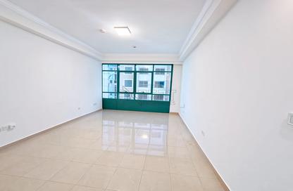 Apartment - 4 Bedrooms - 4 Bathrooms for rent in Marina Crown - Dubai Marina - Dubai