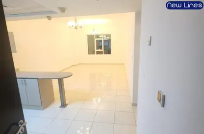 شقة - 2 غرف نوم - 3 حمامات للايجار في برج ربيعة - مجان - دبي لاند - دبي