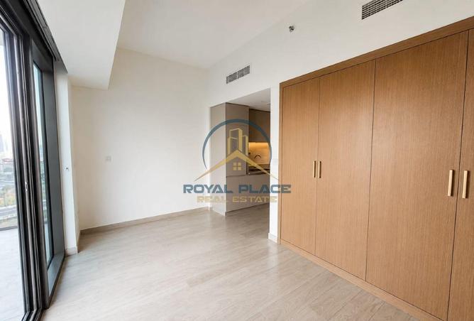 120665683 - Property Image 2