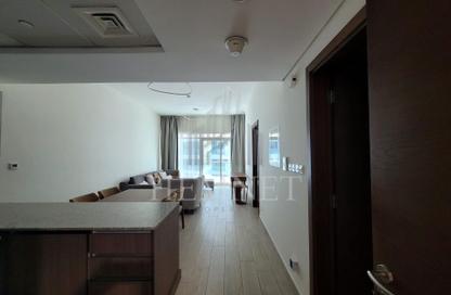 Apartment - 1 Bedroom - 2 Bathrooms for rent in Azizi Aliyah - Dubai Healthcare City 2 - Al Jaddaf - Dubai