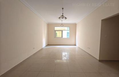 Apartment - 2 Bedrooms - 2 Bathrooms for rent in Muwaileh 29 Building - Muwaileh - Sharjah