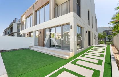 Villa - 4 Bedrooms - 5 Bathrooms for rent in Aura 2 - Aura - Tilal Al Ghaf - Dubai
