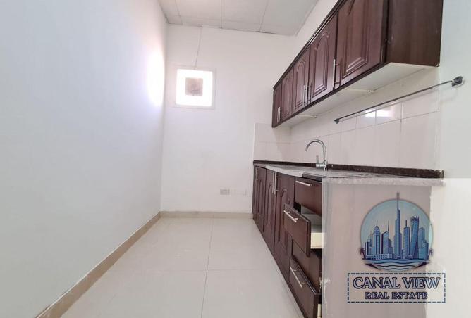 Spacious Huge 1BHK | Sep Kitchen  |Close to Safeer — photo 3