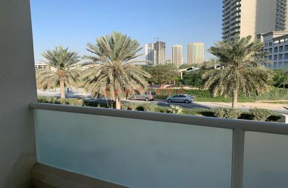 Villa - 4 - 5 for rent in Garden Lane Villas - District 15 - Jumeirah Village Circle - Dubai