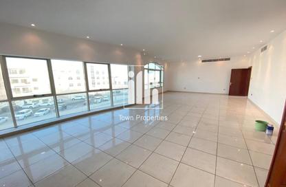 Apartment - 4 Bedrooms - 5 Bathrooms for rent in Al Manaseer - Abu Dhabi