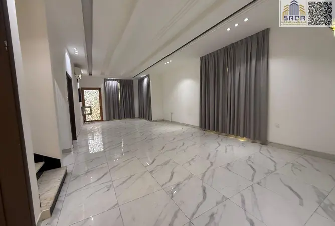 132067420 - Property Image 3