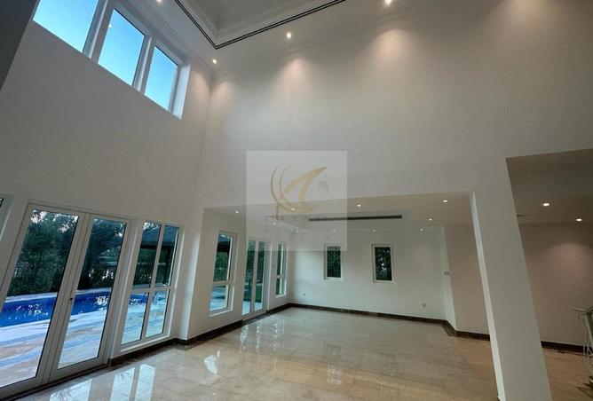 81944711 - Property Image 2