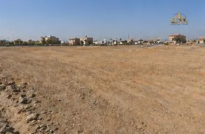 أرض - استوديو للبيع في مجمع مويلح - تجارية مويلح - الشارقة