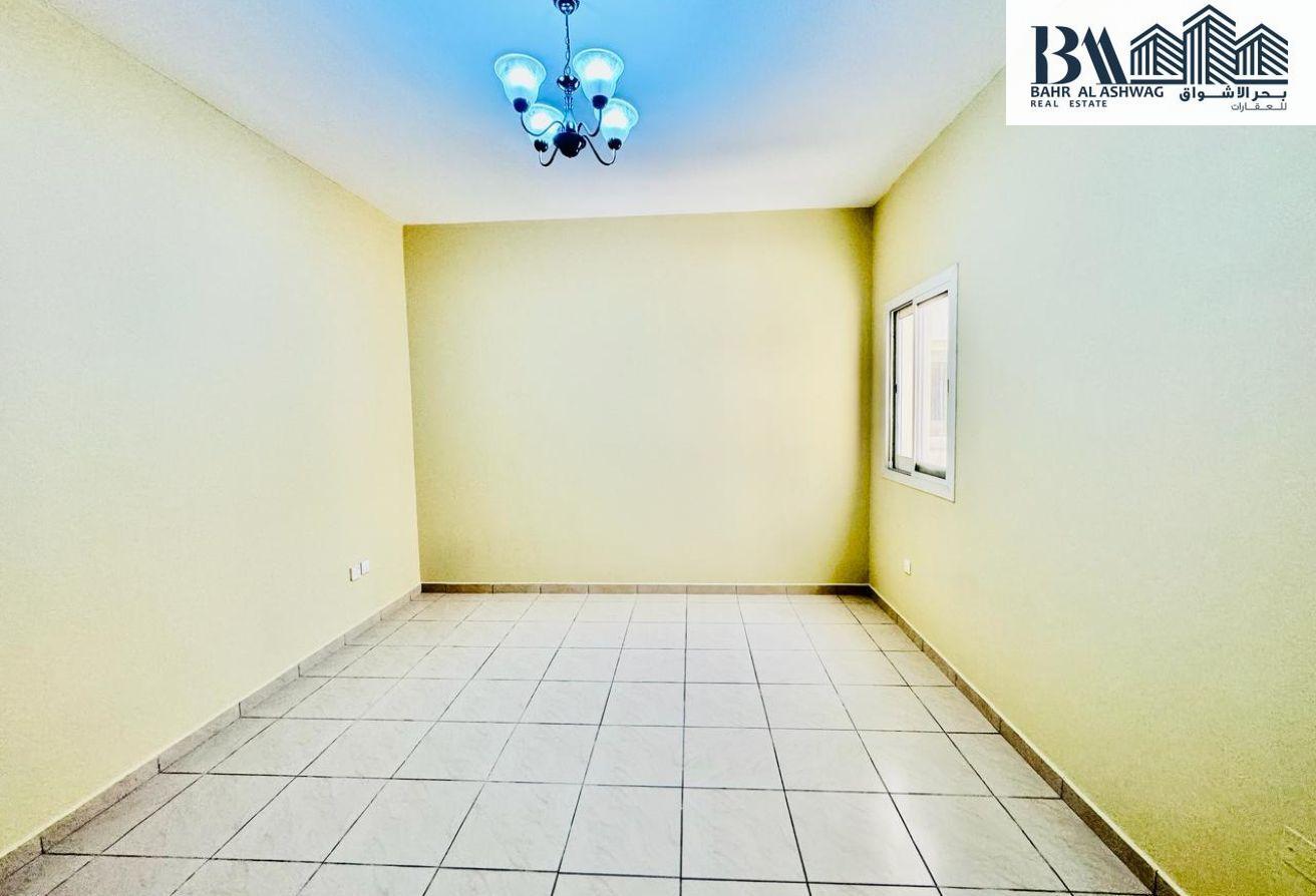 Spacious 3B/R+Maidroom Villa In Abu Hail Diera photo 9