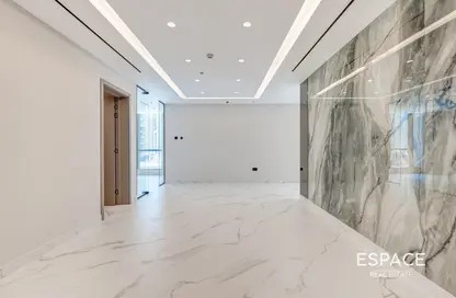Office Space - Studio - 1 Bathroom for rent in The Regal Tower - Business Bay - Dubai