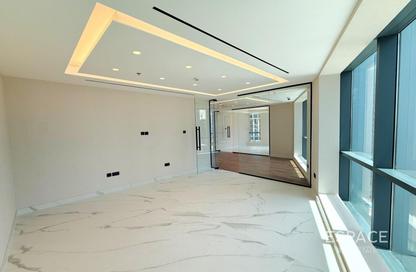 Office Space - Studio - 1 Bathroom for rent in The Regal Tower - Business Bay - Dubai