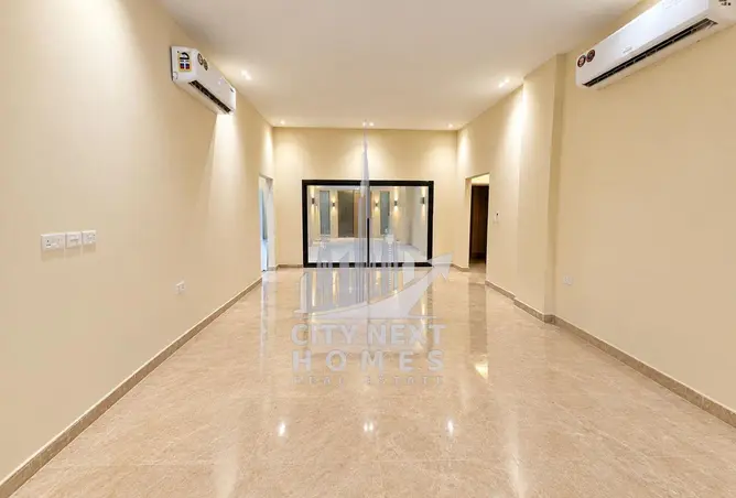 153739215 - Property Image 3
