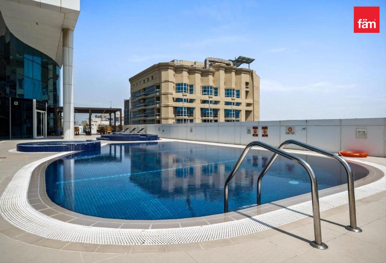 High Floor | Fully Furnished | With Marina view photo 10