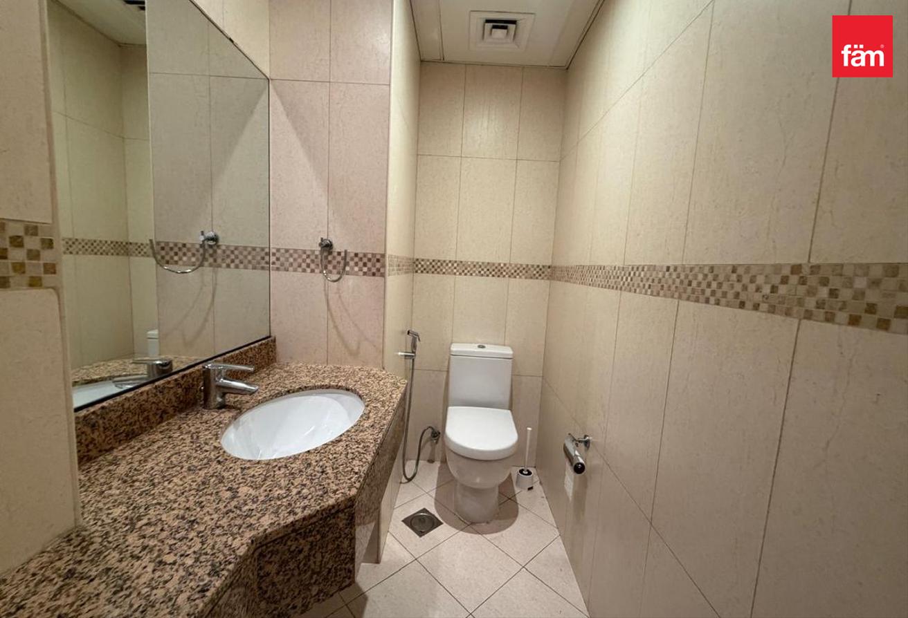 High Floor | Fully Furnished | With Marina view photo 7