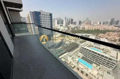 Apartment - 2 Bedrooms - 3 Bathrooms for rent in Empire Residence - District 17 - Jumeirah Village Circle - Dubai