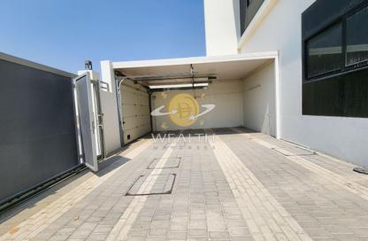 Villa - 4 - 6 for rent in Hoshi 1 - Hoshi - Al Badie - Sharjah