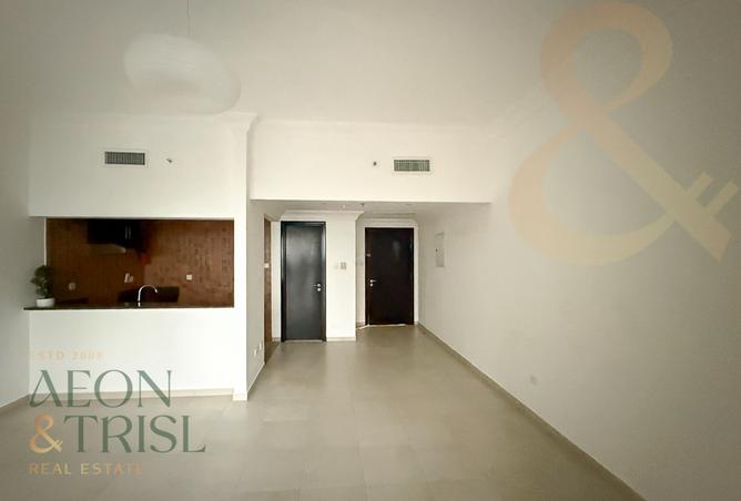 Lakeshore Tower | Studio | JLT photo 3