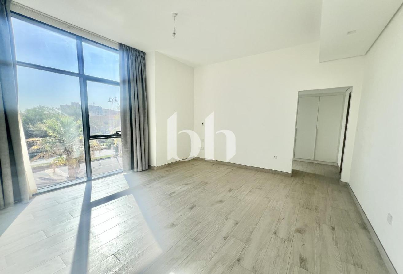 Corner Unit | Independent Villa | Landscaped photo 11