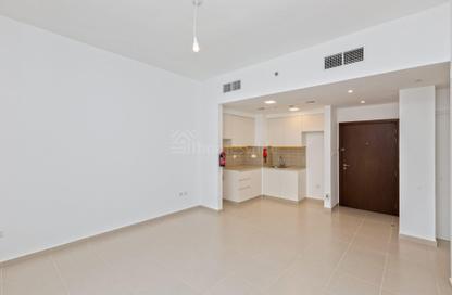 Apartment - 1 Bedroom - 1 Bathroom for rent in Hayat Boulevard 1B - Hayat Boulevard 1 - Hayat Boulevard - Town Square - Dubai
