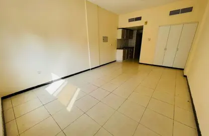 Apartment - Studio - 1 Bathroom for rent in The Icon Casa 2 - Al Rashidiya 3 - Al Rashidiya - Ajman