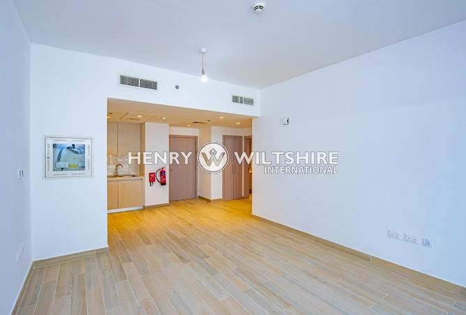 92717799 - Property Image 2