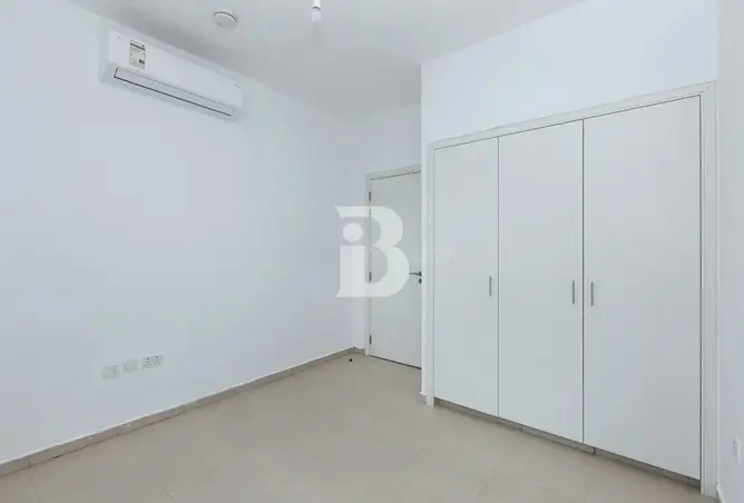 121982054 - Property Image 3