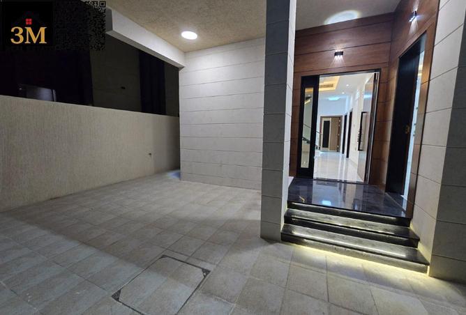 58976435 - Property Image 2