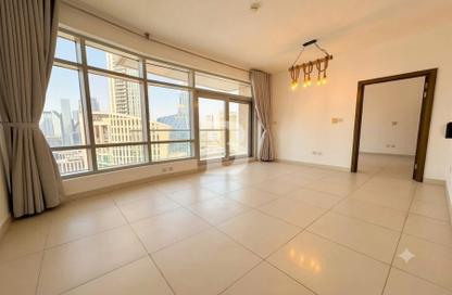 Apartment - 1 Bedroom - 2 Bathrooms for rent in The Lofts East - The Lofts - Downtown Dubai - Dubai