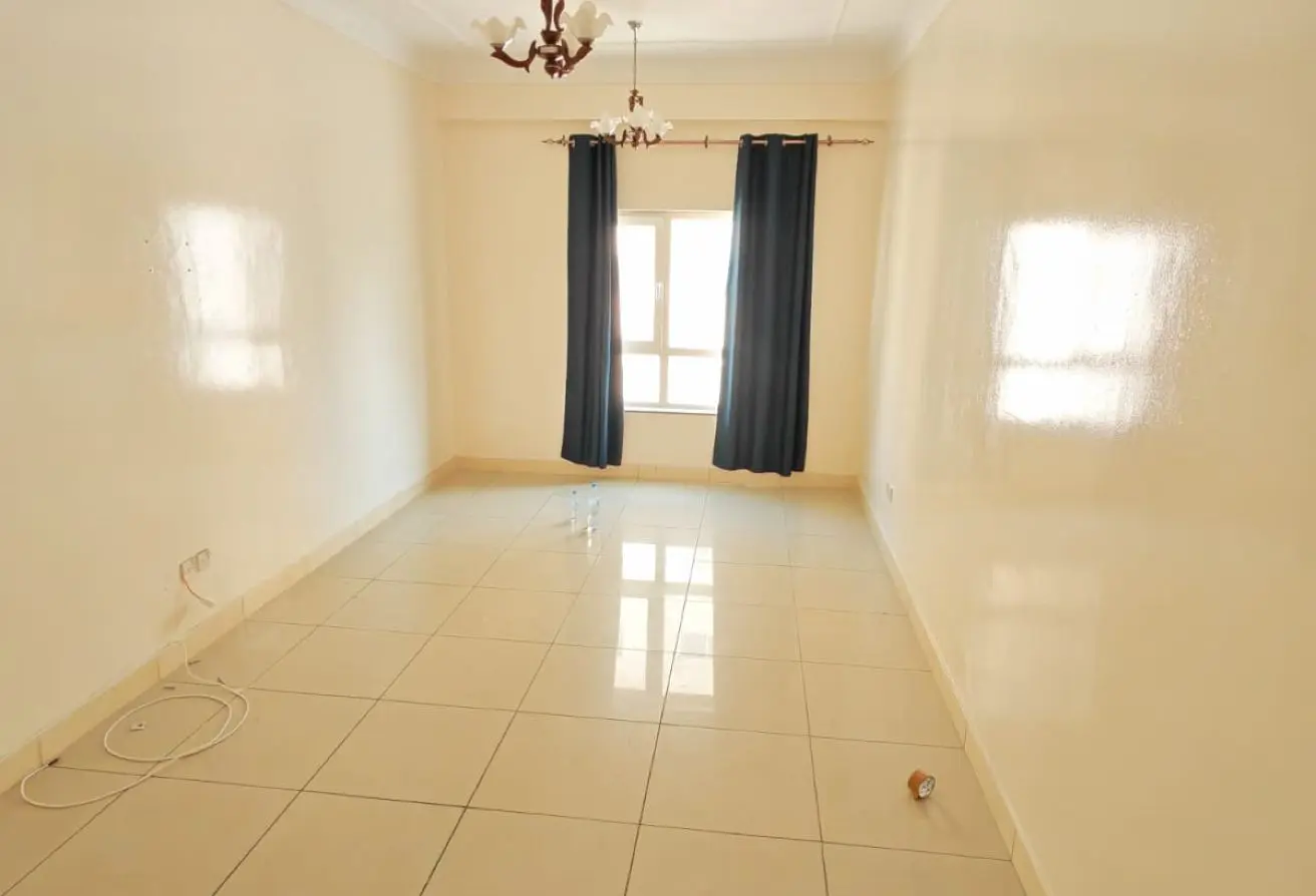 165593557 - Property Main Image