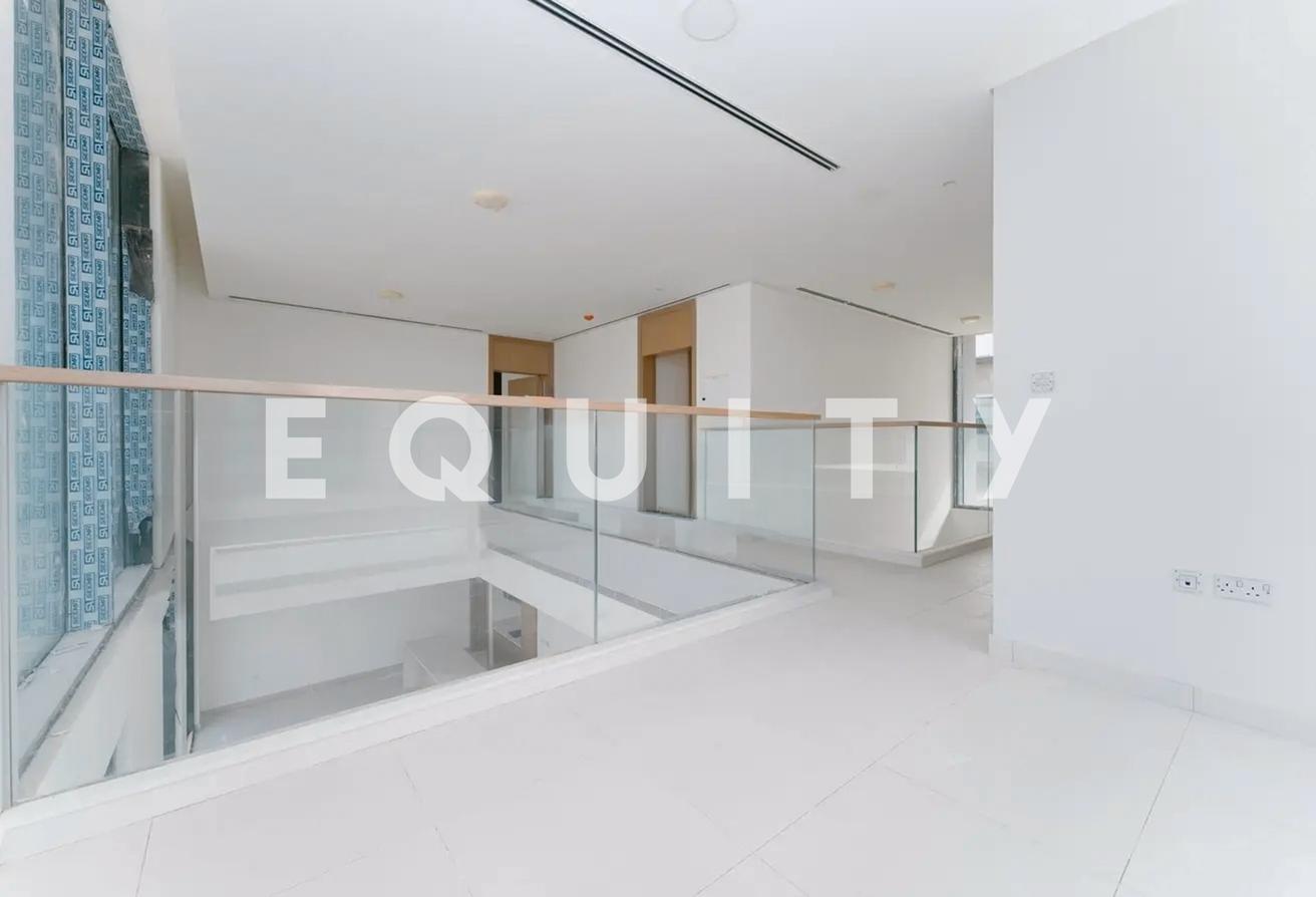 Luxury Standalone | 4BR+Maid's | Huge Plot photo 9