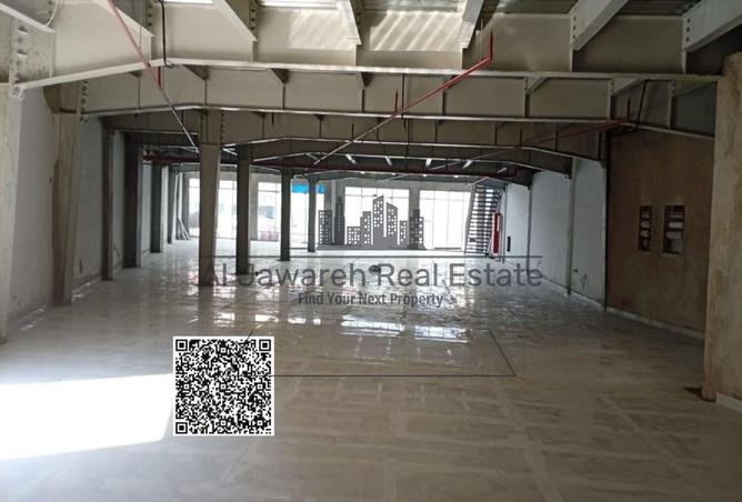 84076328 - Property Main Image