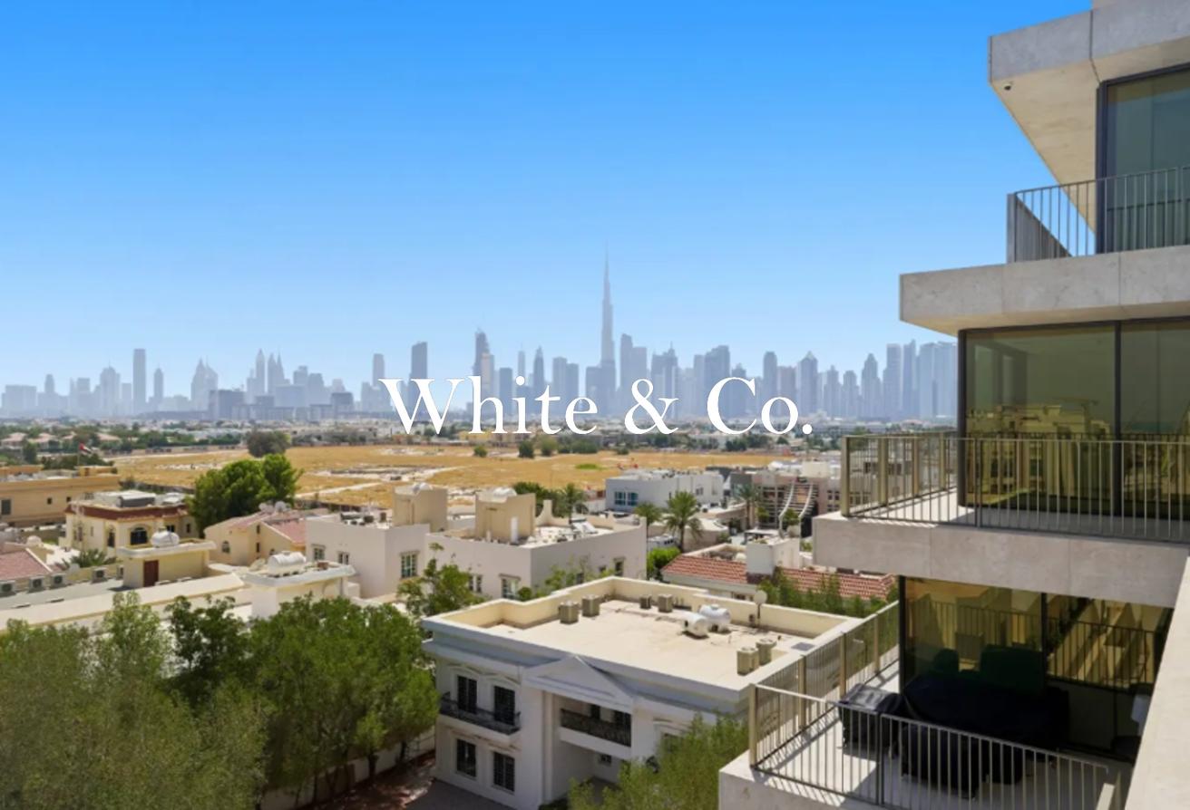 UNFURNISHED | UNOBSTRUCTED VIEWS | RARE photo 12