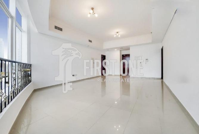 128844618 - Property Image 3