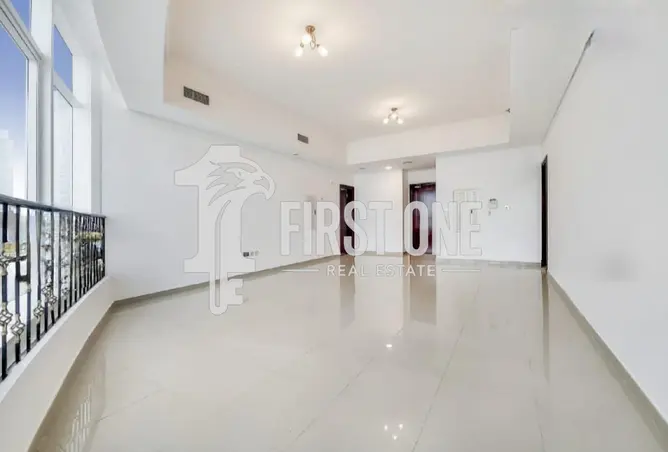128844618 - Property Image 3