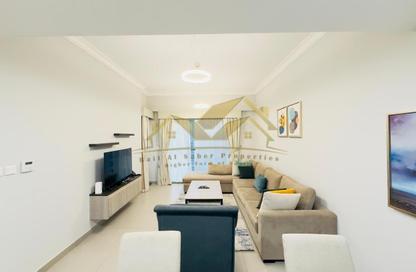 Apartment - 1 Bedroom - 3 Bathrooms for rent in Jumeirah Garden City - Al Satwa - Dubai