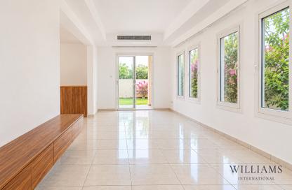 Villa - 2 - 3 for rent in Springs 1 - The Springs - Dubai Villa - 2 - 3 for rent in Springs 1 - The Springs - Dubai