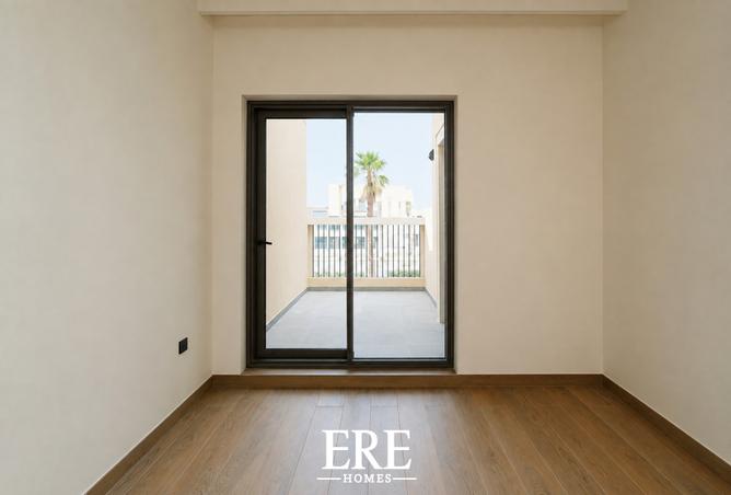135613475 - Property Image 3